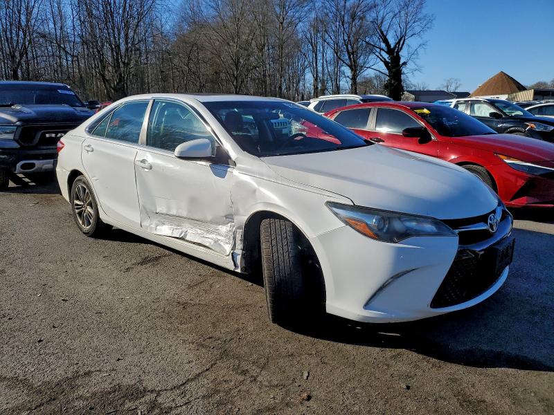 Фото 4 - TOYOTA CAMRY