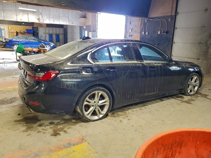 Фото 3 - BMW 3 SERIES