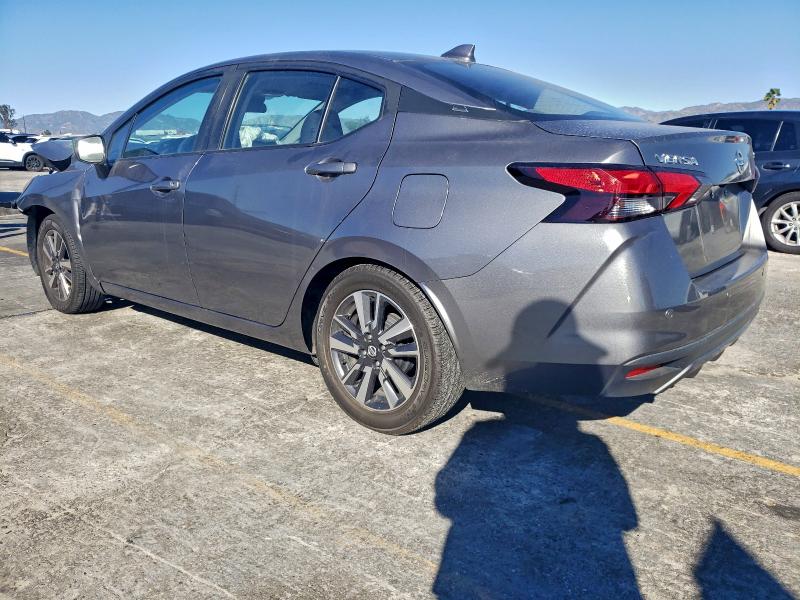 Фото 2 - NISSAN VERSA