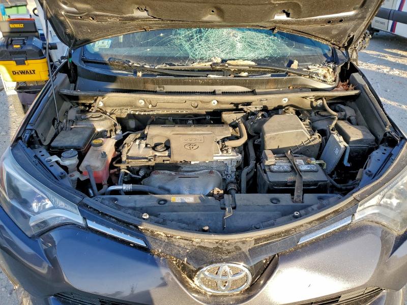 Фото 12 - TOYOTA RAV4