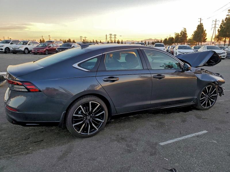 Фото 3 - HONDA ACCORD