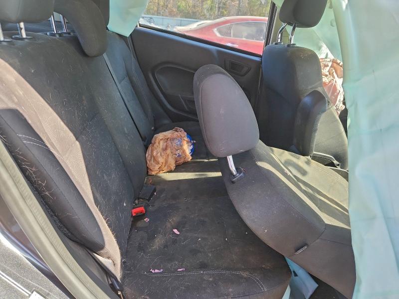 Фото 10 - FORD FIESTA