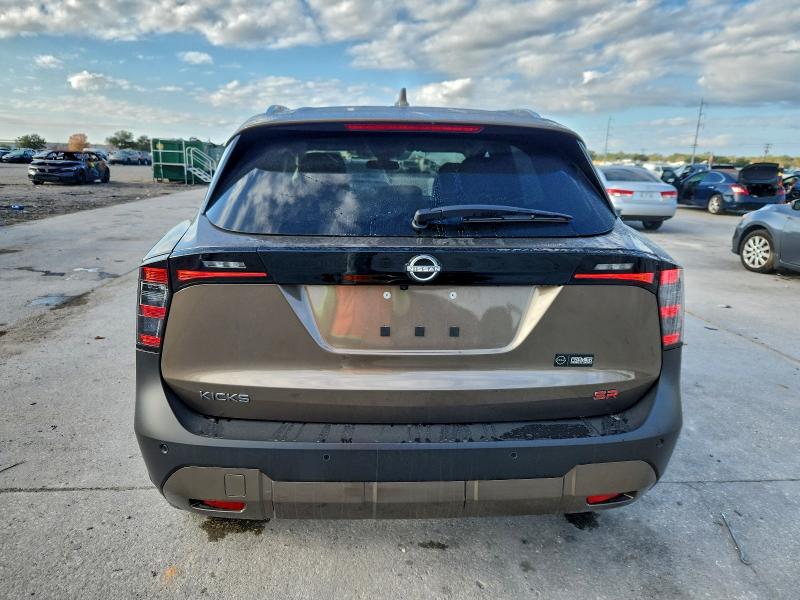 Фото 6 - NISSAN KICKS