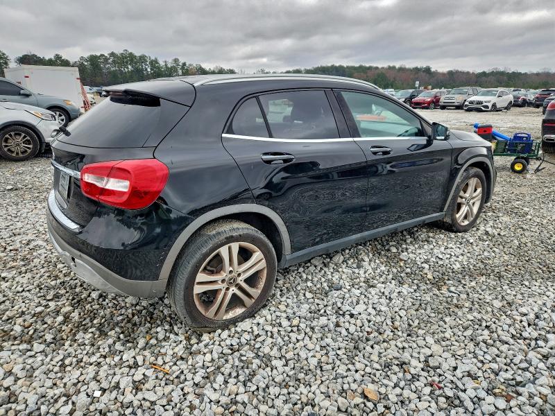 MERCEDES-BENZ GLA-CLASS 2018 VIN WDCTG4EB3JJ443419