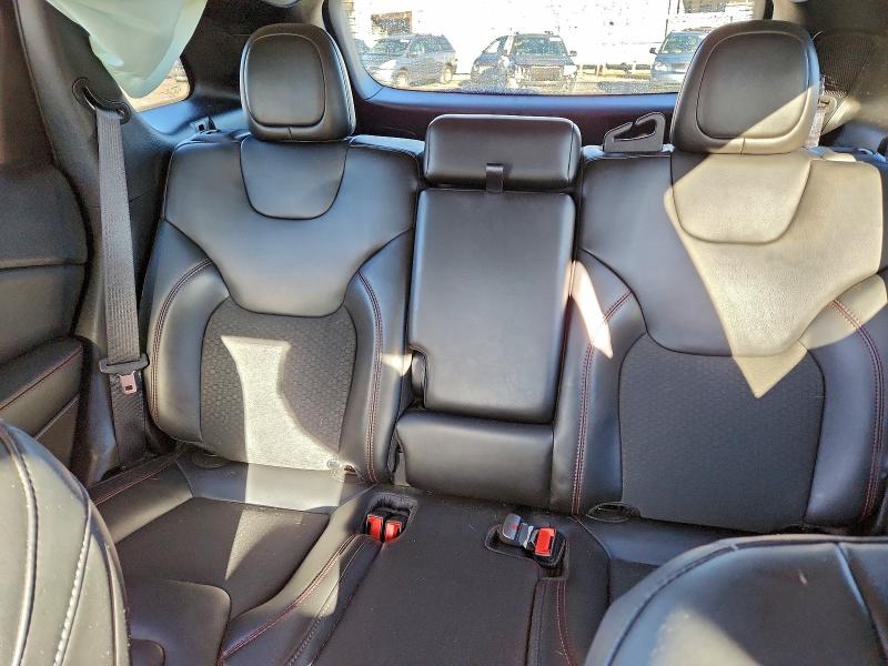 Фото 10 - JEEP CHEROKEE