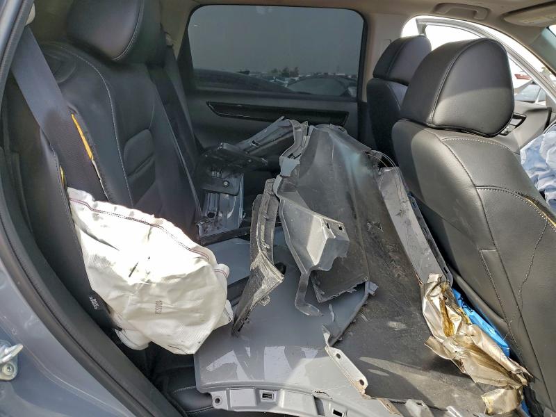 Фото 11 - HONDA CRV