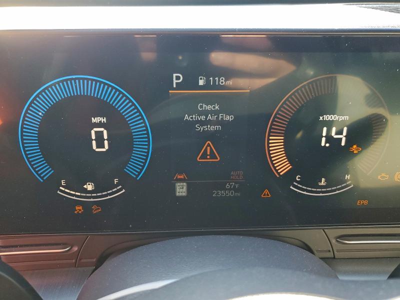 Фото 9 - HYUNDAI KONA