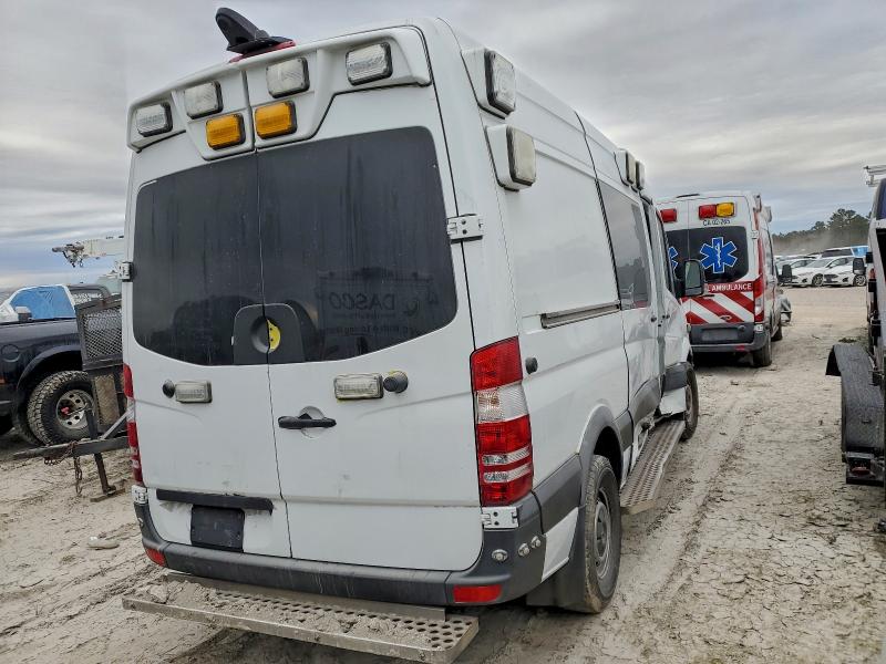 Фото 3 - MERCEDES-BENZ SPRINTER