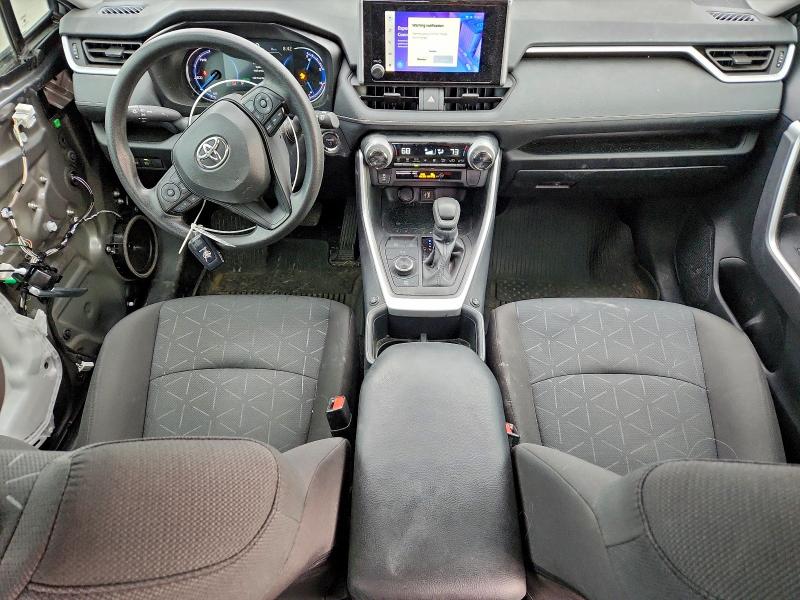 Фото 8 - TOYOTA RAV4