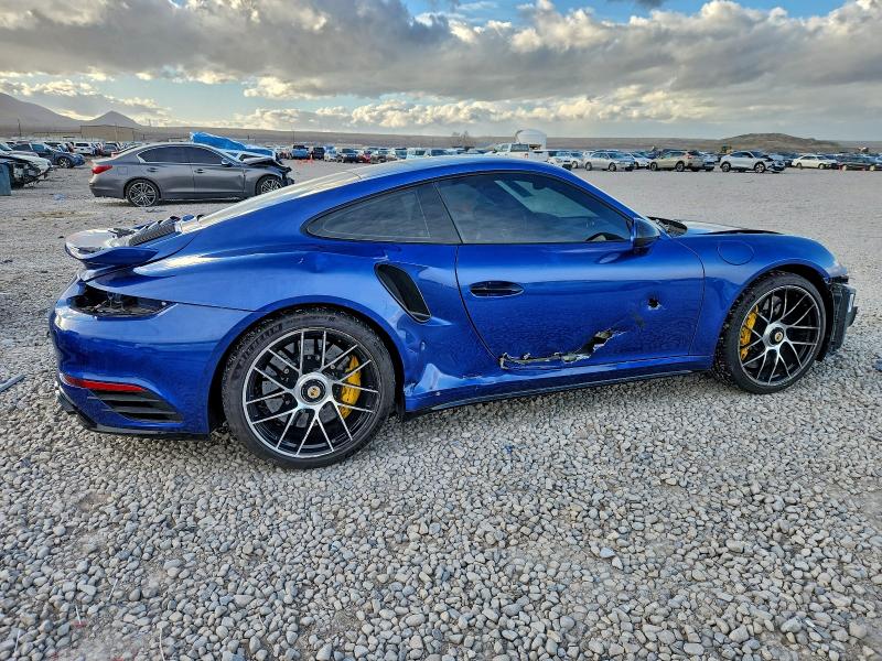 Фото 3 - PORSCHE 911