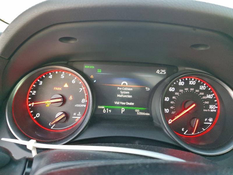 Фото 9 - TOYOTA CAMRY