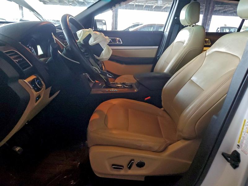 Фото 7 - FORD EXPLORER