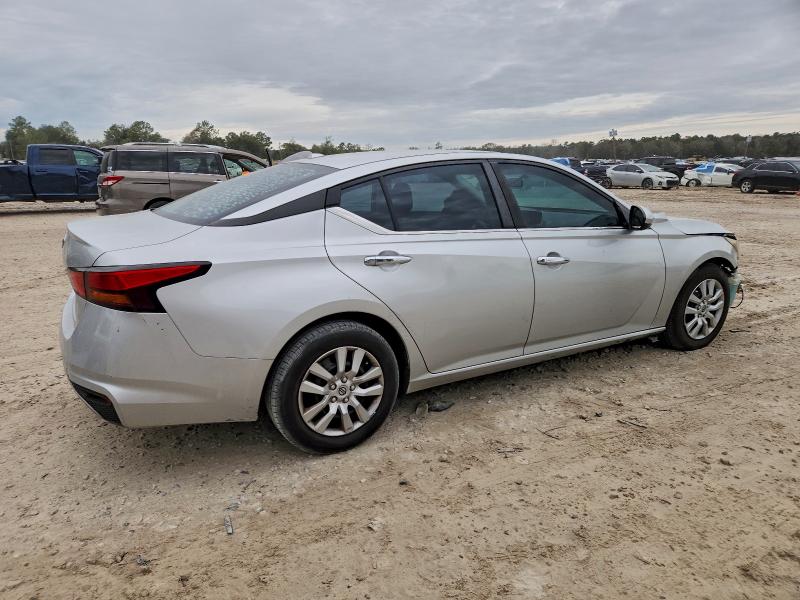 Фото 3 - NISSAN ALTIMA