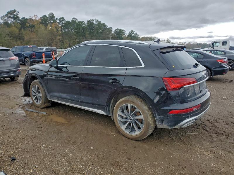 Фото 2 - AUDI Q5