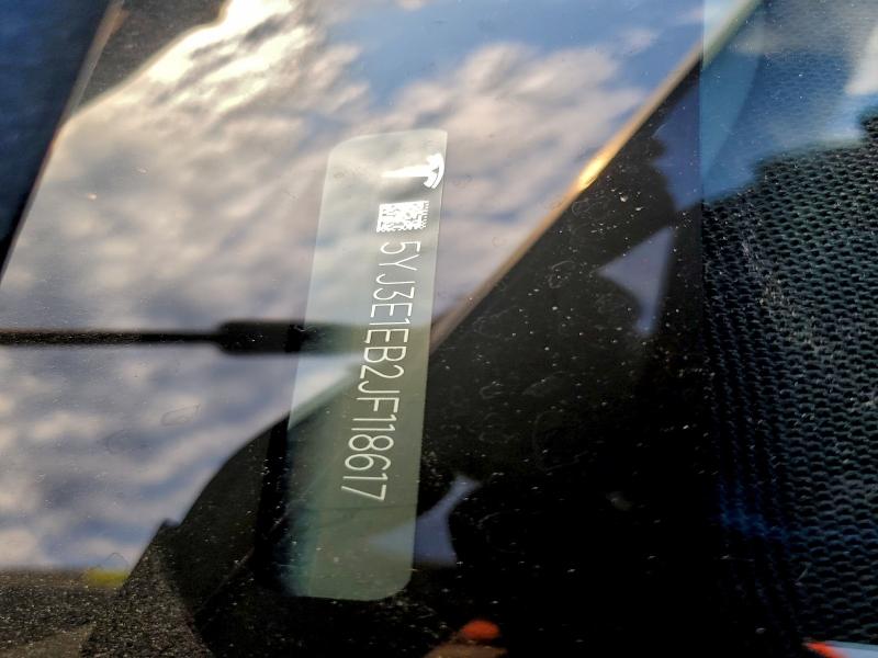 Фото 12 - TESLA MODEL 3