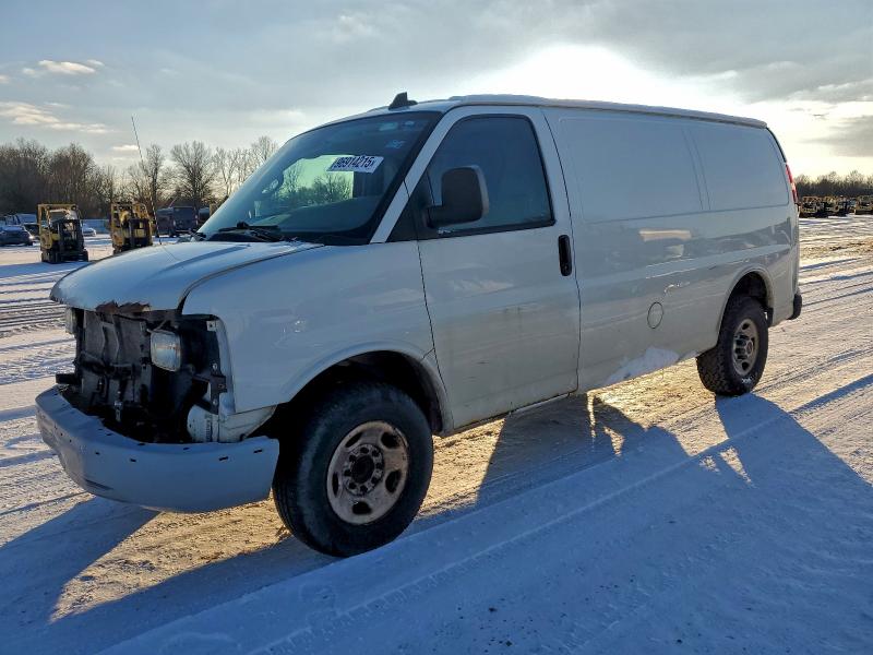 Фото 1 - GMC SAVANA