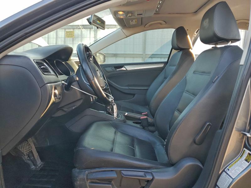 Фото 7 - VOLKSWAGEN JETTA