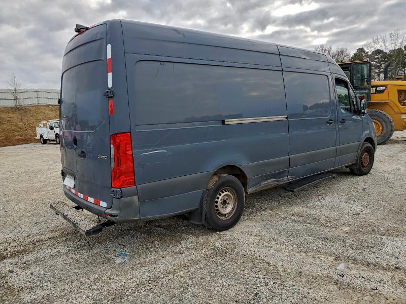 Фото 3 - MERCEDES-BENZ SPRINTER