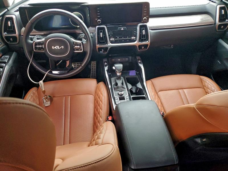 Фото 8 - KIA SORENTO