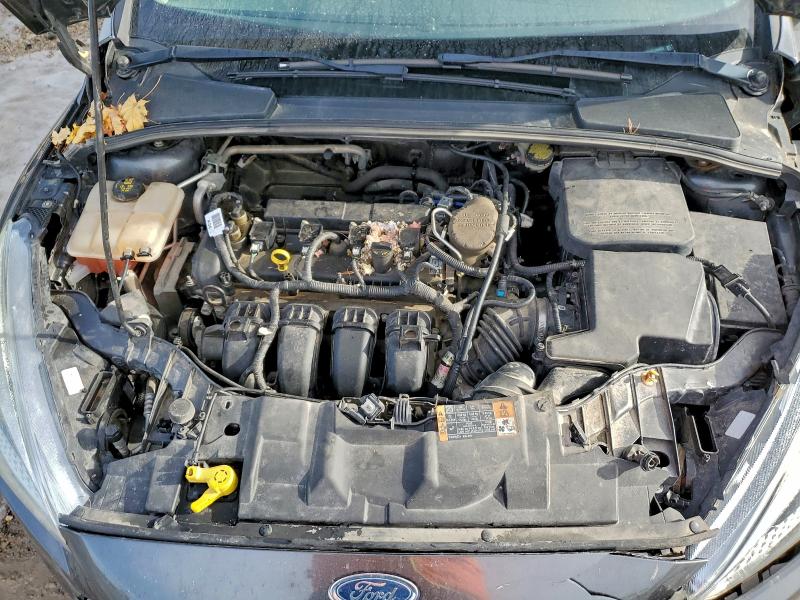 Фото 11 - FORD FOCUS