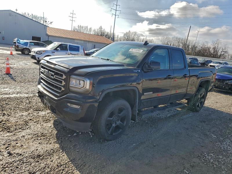 Фото 1 - GMC SIERRA
