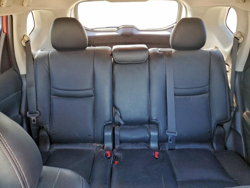 Фото 10 - NISSAN ROGUE