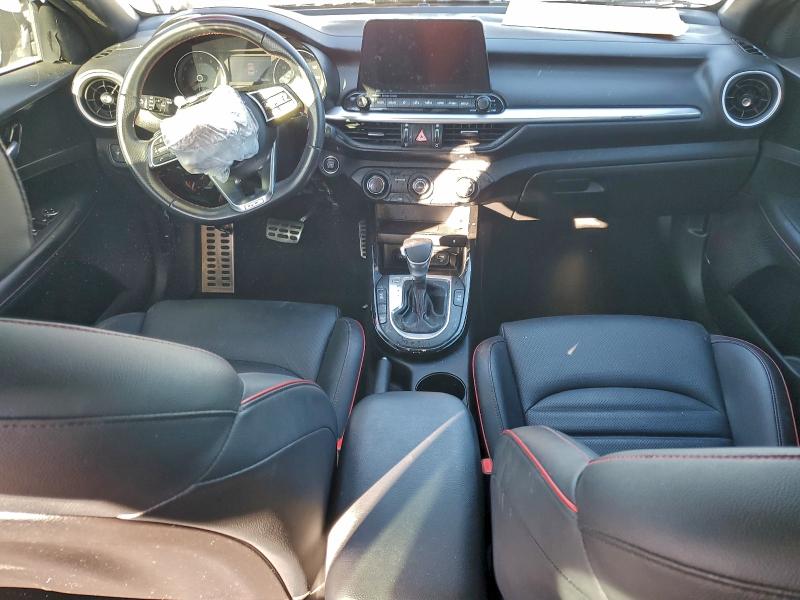 Фото 8 - KIA FORTE