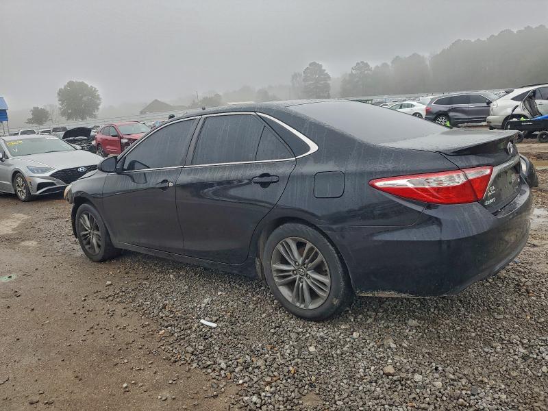 Фото 2 - TOYOTA CAMRY