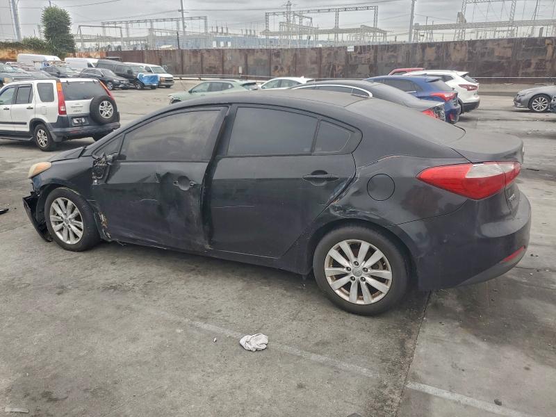 Фото 2 - KIA FORTE