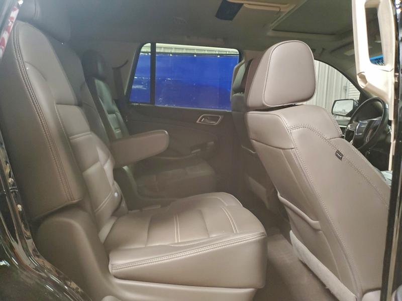 Фото 11 - GMC YUKON