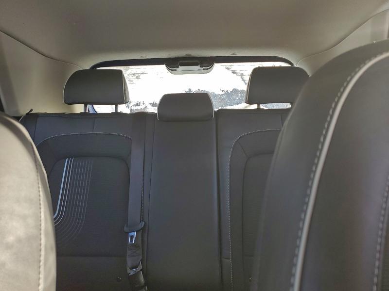 Фото 10 - HYUNDAI VENUE