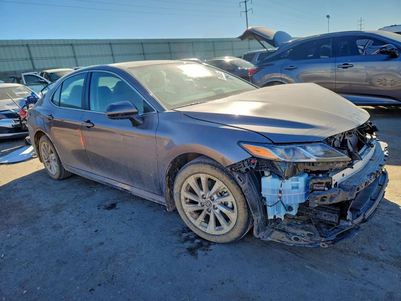 Фото 4 - TOYOTA CAMRY