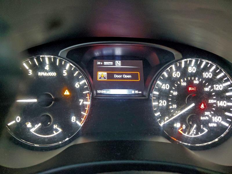 Фото 9 - NISSAN PATHFINDER