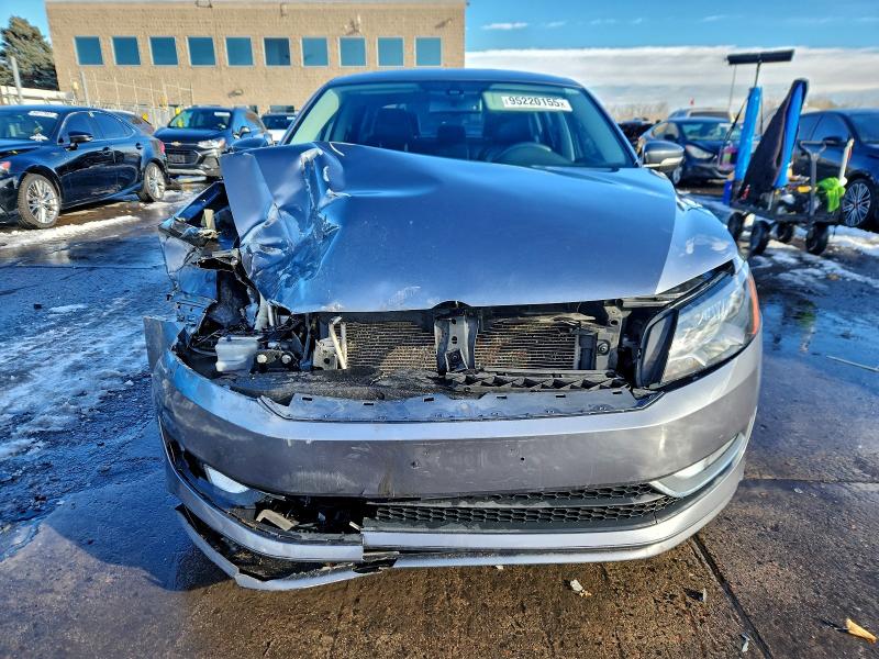 Фото 5 - VOLKSWAGEN PASSAT