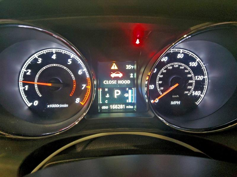 Фото 9 - MITSUBISHI OUTLANDER