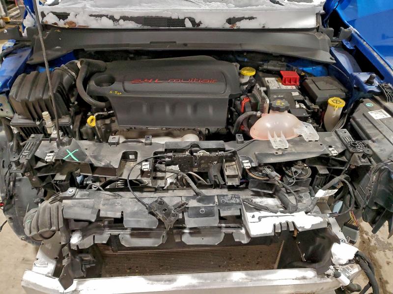 Фото 12 - JEEP COMPASS