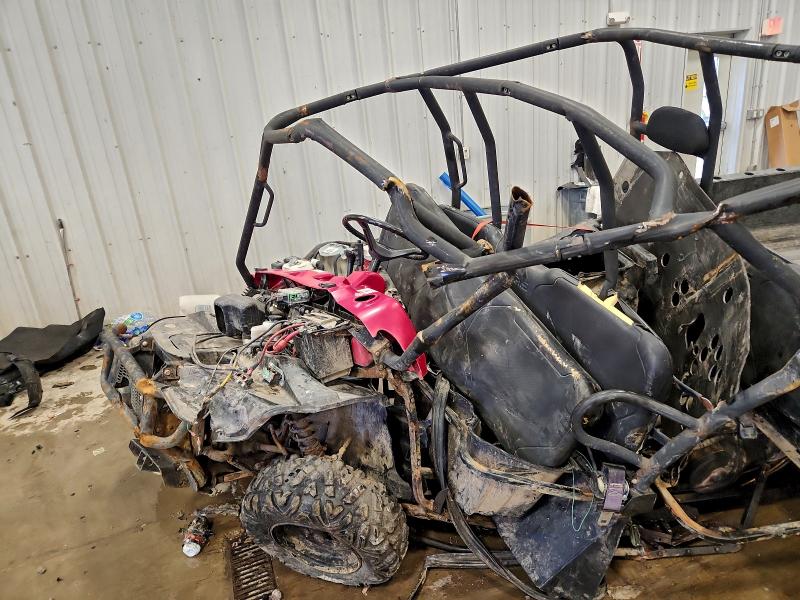 POLARIS SIDEBYSIDE 2008