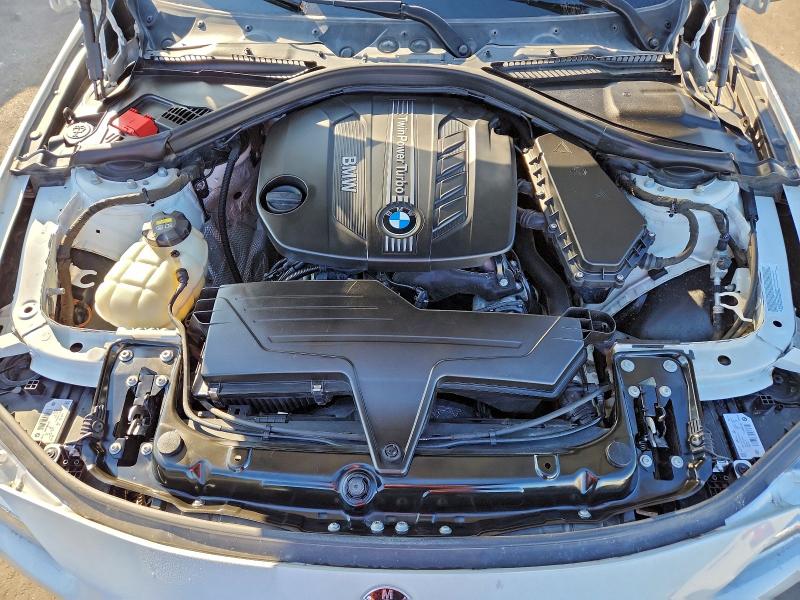 Фото 11 - BMW 3 SERIES