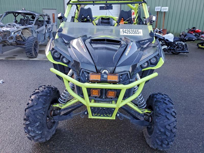 CAN-AM SIDEBYSIDE 2015