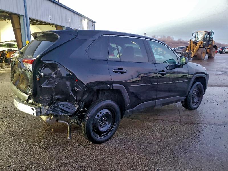 Фото 3 - TOYOTA RAV4