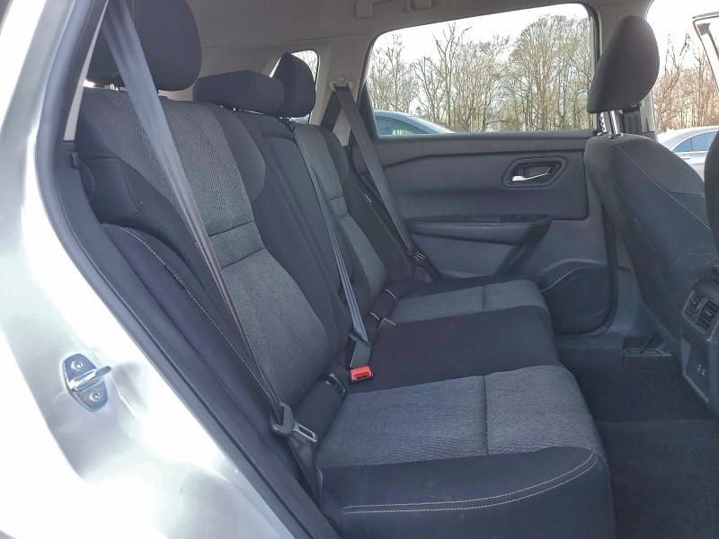 Фото 11 - NISSAN ROGUE