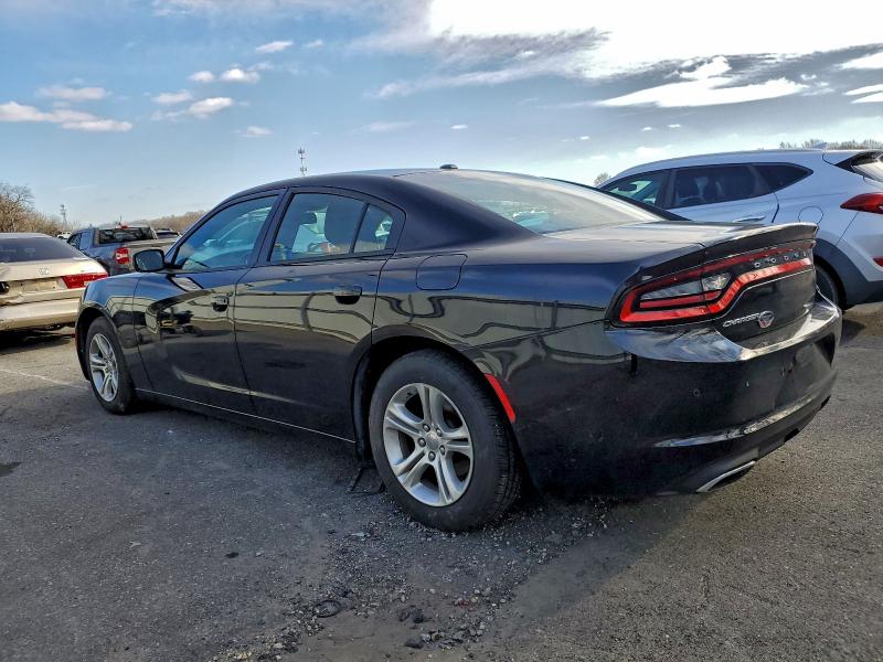 Фото 2 - DODGE CHARGER