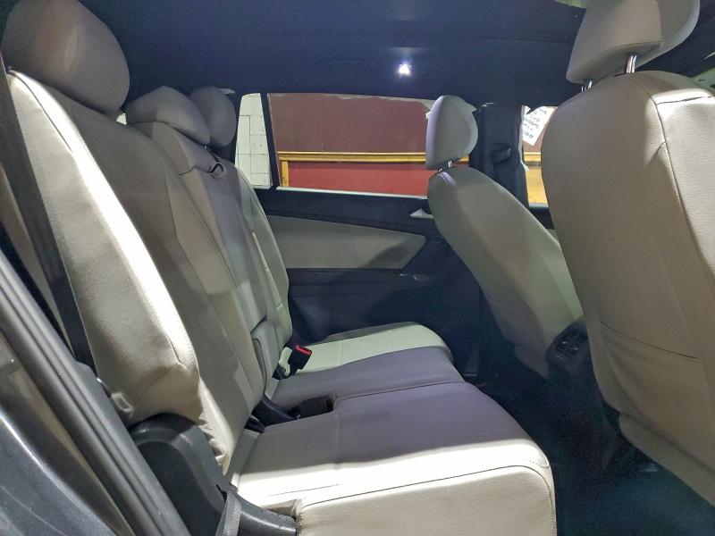 Фото 11 - VOLKSWAGEN TIGUAN