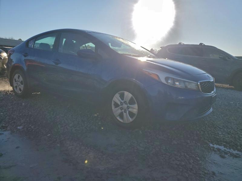 Фото 4 - KIA FORTE