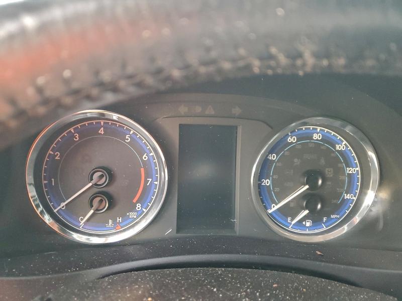 Фото 9 - TOYOTA COROLLA