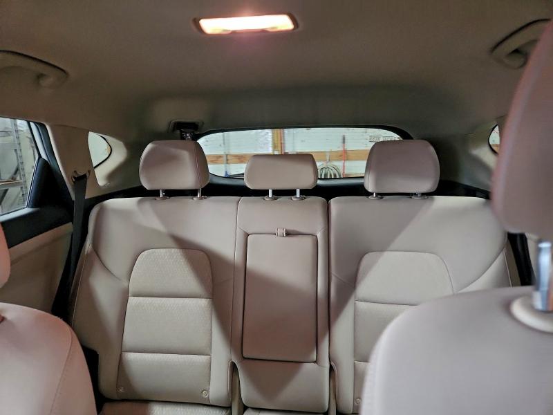 Фото 10 - HYUNDAI TUCSON