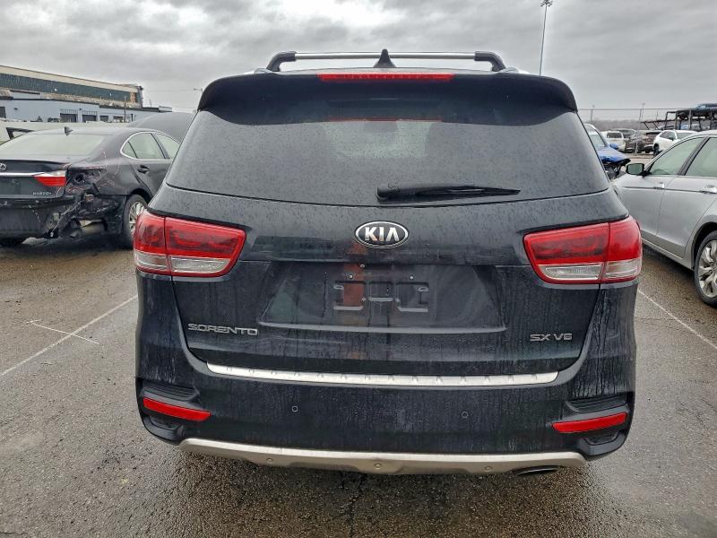 Фото 6 - KIA SORENTO