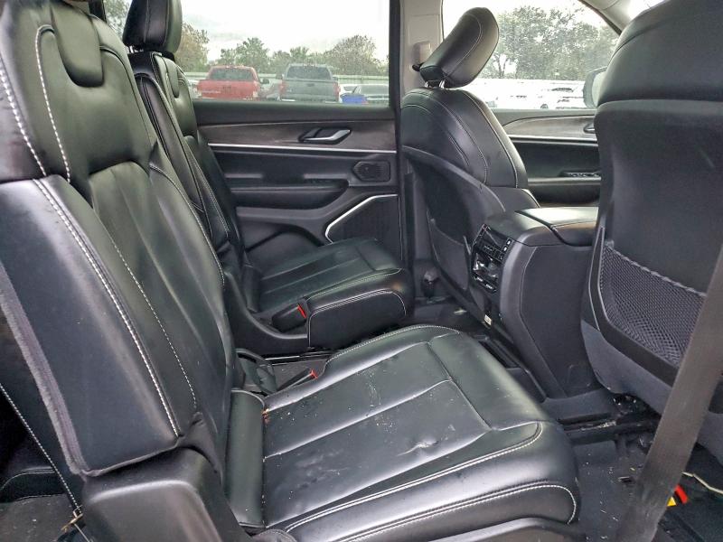 Фото 10 - JEEP GRAND CHER