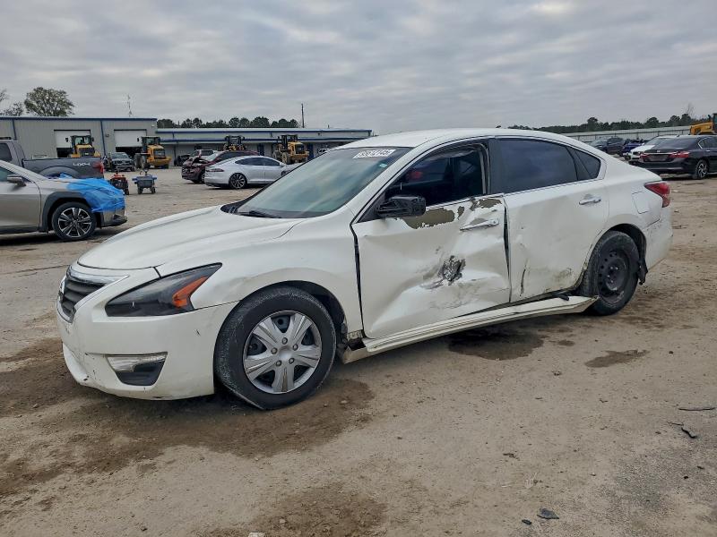 Фото 1 - NISSAN ALTIMA