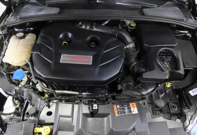 Фото 7 - FORD FOCUS